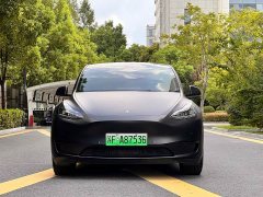 Tesla Model Y Facelift Rear-Wheel Drive - ფოტო 2