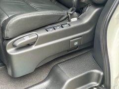 Honda Elysion 2.0L e:HEV Luxury Prestige Edition - ფოტო 14