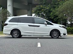 Honda Elysion 2.0L e:HEV Luxury Prestige Edition - ფოტო 16
