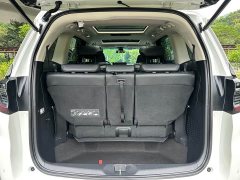 Honda Elysion 2.0L e:HEV Luxury Prestige Edition - ფოტო 20