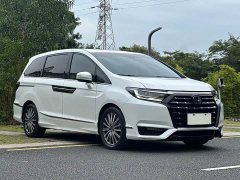 Honda Elysion 2.0L e:HEV Luxury Prestige Edition - ფოტო 3