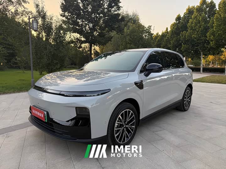 Leapmotor B10 610 Comfort Edition - ავტომობილი ჩინეთიდან