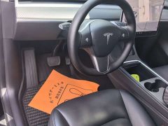 Tesla Model Y Long Range All-Wheel Drive - ფოტო 5