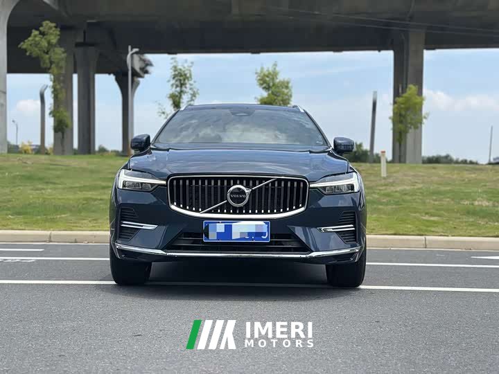 Volvo XC60 B5 AWD Smart Remote Luxury Edition - ავტომობილი ჩინეთიდან