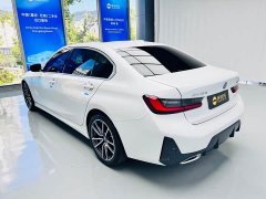 BMW 3 Series 320Li M Sport Package - ფოტო 8
