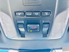 Toyota Corolla 2022 1.8L CVT Luxury - ფოტო 16