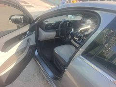 BYD Qin PLUS Glory Edition DM-i 55KM Leading - ფოტო 12