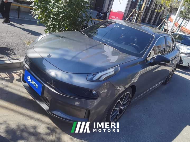 Lynk & Co 03 2.0T Diesel DCT Pro
