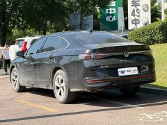 Volkswagen Magotan 2024 300TSI DSG Prestige Edition with Eye-Catching Package - ფოტო 4
