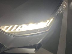 Audi A7L 2022 55 TFSI quattro S-line Zhiyuan Flowing Crystal Package - ფოტო 5