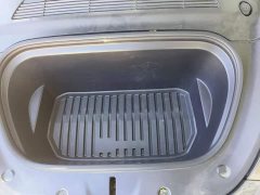 Tesla Model Y Rear-Wheel Drive - ფოტო 10