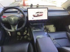Tesla Model Y Rear-Wheel Drive - ფოტო 12