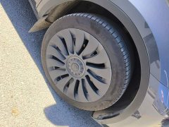 Tesla Model Y Rear-Wheel Drive - ფოტო 6