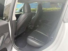 Tesla Model Y 2022 Facelift Rear-Wheel Drive - ფოტო 6