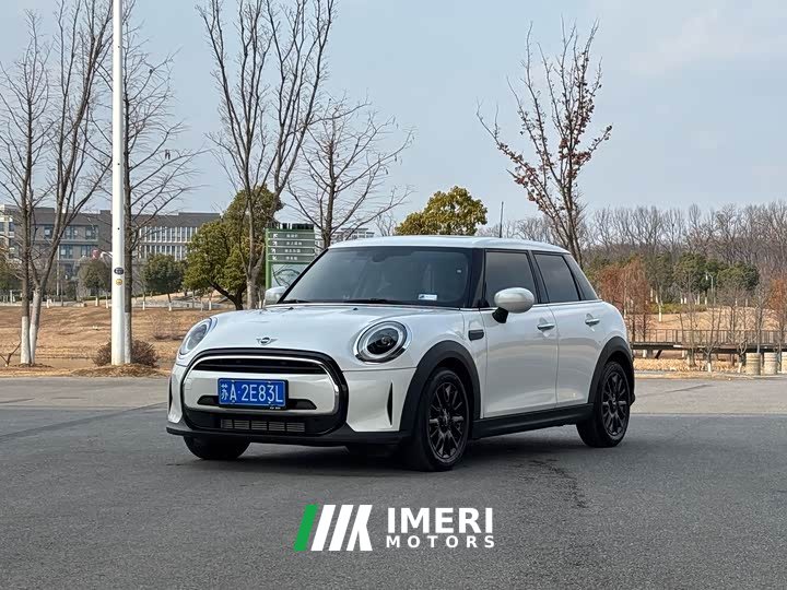 BMW MINI 2023 1.5T ONE 5-Door - ავტომობილი ჩინეთიდან