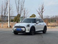 BMW MINI 2023 1.5T ONE 5-Door - ფოტო 1
