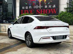 BYD Qin PLUS Champion Edition DM-i 55KM Leading - ფოტო 9