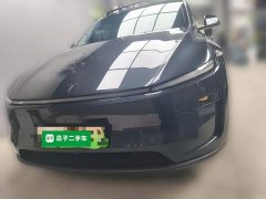 Tesla Model Y Rear-Wheel Drive - ფოტო 1