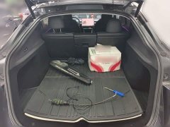 Tesla Model Y Rear-Wheel Drive - ფოტო 15