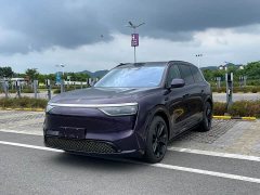 AITO M8 Pure Electric Ultra 5-Seater AWD (192-Channel LiDAR) - ფოტო 1