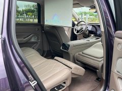 AITO M8 Pure Electric Ultra 5-Seater AWD (192-Channel LiDAR) - ფოტო 11