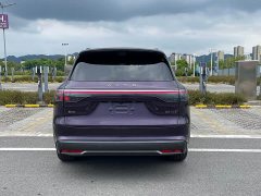 AITO M8 Pure Electric Ultra 5-Seater AWD (192-Channel LiDAR) - ფოტო 14