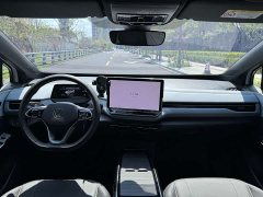 Volkswagen ID.4 X Smart Edition Pure Intelligent Comfort Version - ფოტო 11