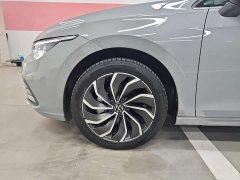 Volkswagen Golf 2021 280TSI DSG Pro - ფოტო 18