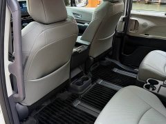 Toyota Grevias 2.5L Hybrid Premium Plus Edition - ფოტო 12