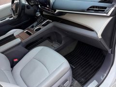 Toyota Grevias 2.5L Hybrid Premium Plus Edition - ფოტო 9
