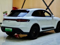 Porsche 2023 Macan 2.0T - ფოტო 10