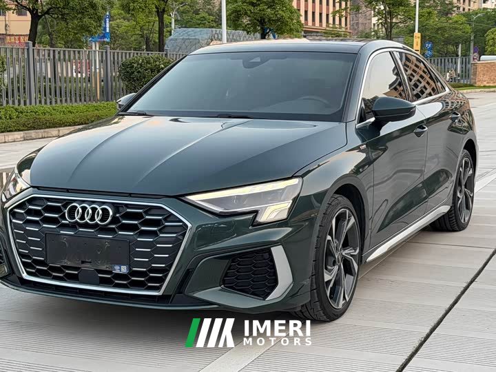 Audi A3 A3L Limousine 35 TFSI Luxury Sport - ავტომობილი ჩინეთიდან