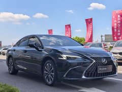 Lexus ES 200 Premium Edition - ფოტო 3