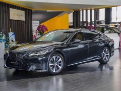 Lexus LS 2021 500h Premium - ფოტო 1