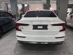 Volvo S60 B4 Smart Luxury Edition - ფოტო 9