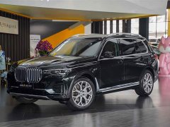 BMW X7 xDrive40i Premier Luxury Package - ფოტო 1