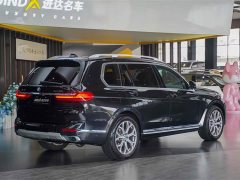 BMW X7 xDrive40i Premier Luxury Package - ფოტო 4