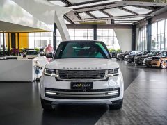 Land Rover Range Rover 3.0 L6 400PS Extended Wheelbase 7-Seater - ფოტო 16