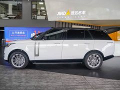 Land Rover Range Rover 3.0 L6 400PS Extended Wheelbase 7-Seater - ფოტო 18