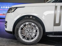 Land Rover Range Rover 3.0 L6 400PS Extended Wheelbase 7-Seater - ფოტო 19
