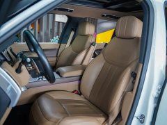 Land Rover Range Rover 3.0 L6 400PS Extended Wheelbase 7-Seater - ფოტო 8
