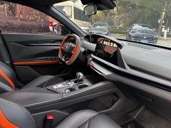 Changan UNI-V 1.5T Sport Edition - ფოტო 13