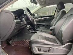 Volkswagen Passat 330TSI Starry Sky Elite - ფოტო 7