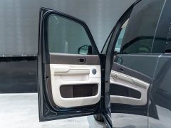 Li Auto Li Xiang MEGA Ultra - ფოტო 12