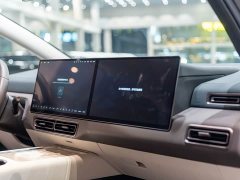 Li Auto Li Xiang MEGA Ultra - ფოტო 14