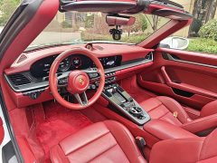 Porsche 911 Targa 4 3.0T - ფოტო 10