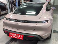 Porsche Taycan - ფოტო 4