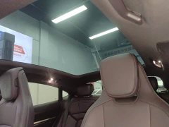 Porsche Taycan - ფოტო 8