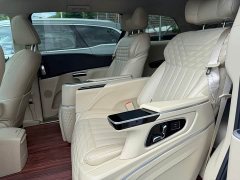Buick GL8 2023 Facelift Land Executive Cabin Luxury - ფოტო 5