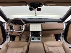 Land Rover Range Rover 3.0L V6 400PS Grand Jubilee Extended Wheelbase - ფოტო 11